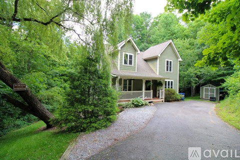 50 Independence Blvd 4 Beds Apartment for Rent