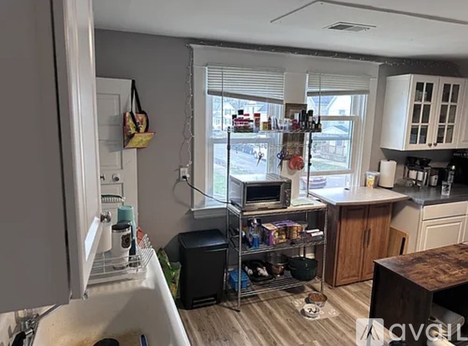 729 College Avenue Northeast 2 Beds Apartment for Rent - Photo gallery 4