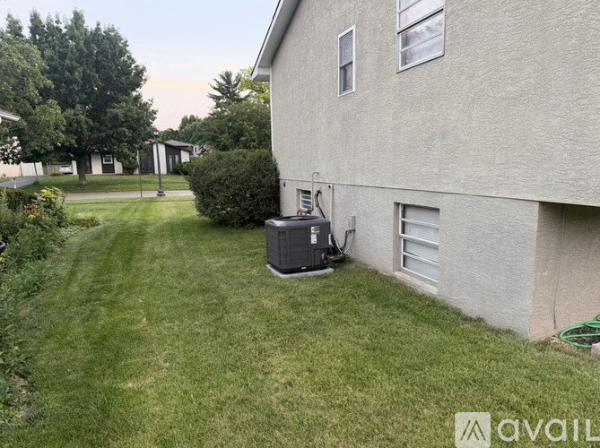 3262 East Hudson Street 3 Beds Single Family Home for Rent - Photo gallery 3