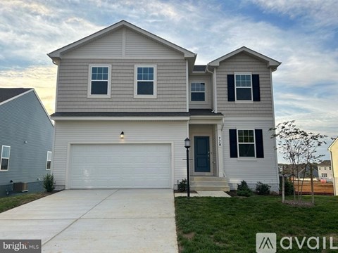121 Solstice Way 5 Beds Apartment for Rent