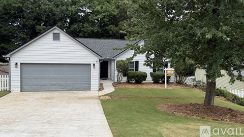 5853 Riverside Walk Drive Northeast 3 Beds Apartment for Rent