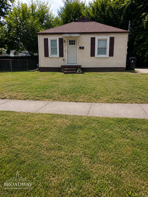 3312 Powell Avenue 3 Beds Apartment for Rent