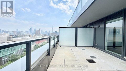 1003 - 664 SPADINA AVENUE 1 Apartment for Rent