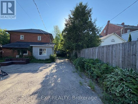 MAIN - 22 FIRST STREET 2 Beds Apartment for Rent