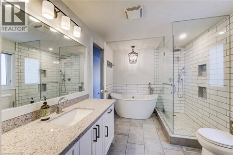 166 PEACH BLOSSOM Crescent 3 Beds Apartment for Rent