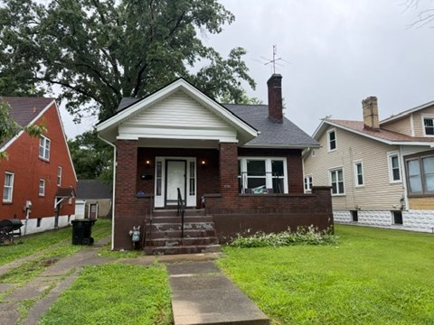 4504 Parker Ave 3 Beds Apartment for Rent