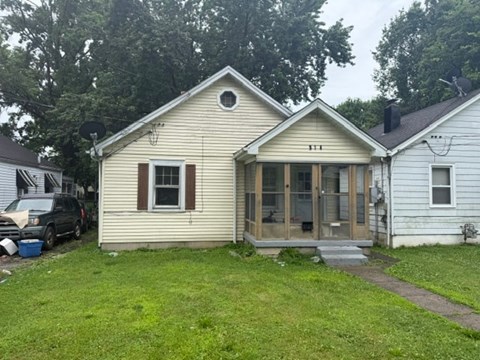 914 Camden Ave 3 Beds Apartment for Rent