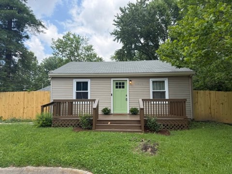 11505 Robert Rd 2 Beds Apartment for Rent