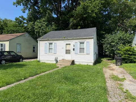 4042 Woodruff Ave 1 Apartment for Rent