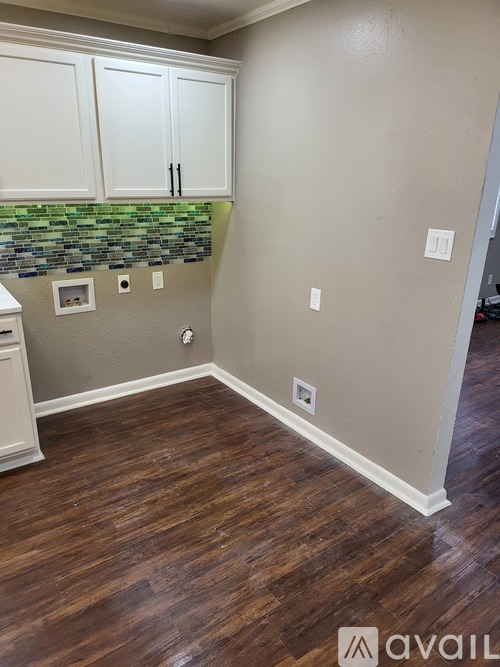 409 N Myrtle St 2 Beds Single Family Home for Rent - Photo gallery 4