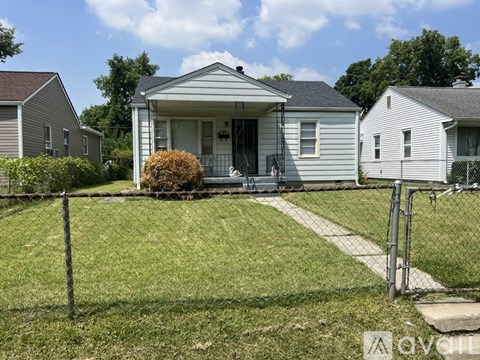 2016 North Euclid Avenue 2 Beds Apartment for Rent