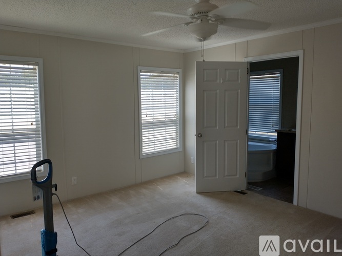 10 Rising Sun Ln 2 Beds Single Family Home for Rent - Photo gallery 3