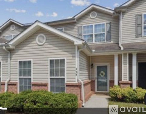 226 Shenandoah Dr 3 Beds Apartment for Rent