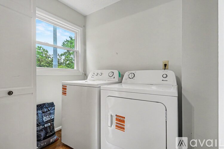 3695 Winters Hill Drive 4 Beds Single Family Home for Rent - Photo gallery 4