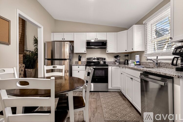 1406 Barnard St 3 Beds Single Family Home for Rent - Photo gallery 5