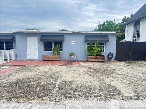 1401 E 8Th Ave 3 Beds Apartment for Rent