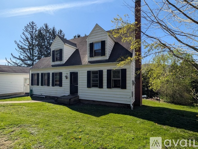 405 West Green Street 4 Beds Single Family Home for Rent - Photo gallery 1