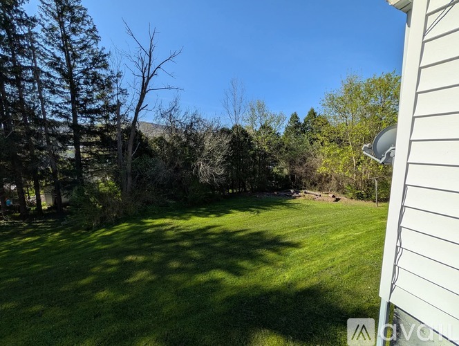 405 West Green Street 4 Beds Single Family Home for Rent - Photo gallery 4
