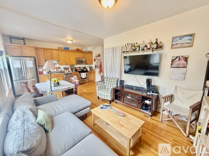 1190 Cambridge St 3 Beds Apartment for Rent - Photo gallery 1