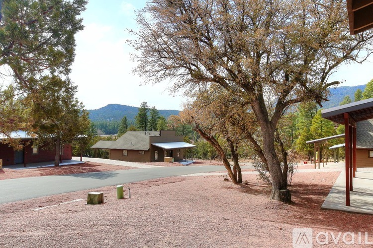 5851 West Dilly Way 2 Beds Single Family Home for Rent - Photo gallery 2