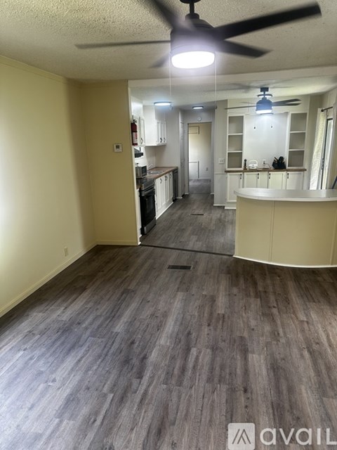 127 Mallard Pointe Road 2 Beds Apartment for Rent