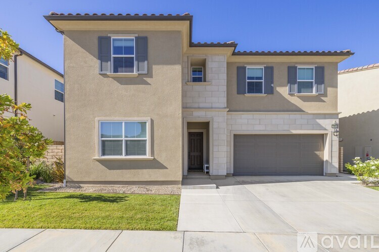 19212 Blackthorn Drive 5 Beds Single Family Home for Rent - Photo gallery 3