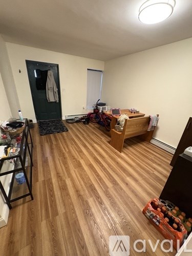 400 Massachusetts Ave 3 Beds Apartment for Rent