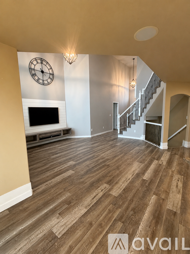 5518 Morning Light Drive 5 Beds Single Family Home for Rent - Photo gallery 4