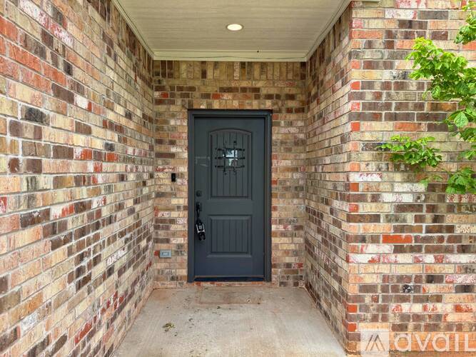 8 Gilbert Rd 4 Beds Single Family Home for Rent - Photo gallery 3