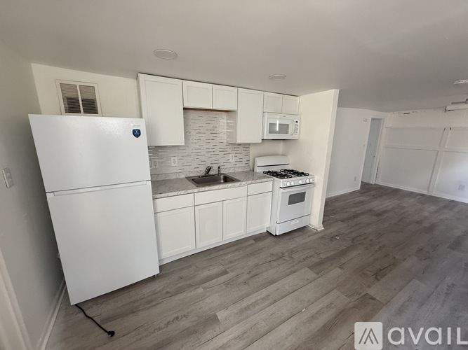 Rein Ave 1 Apartment for Rent - Photo gallery 2