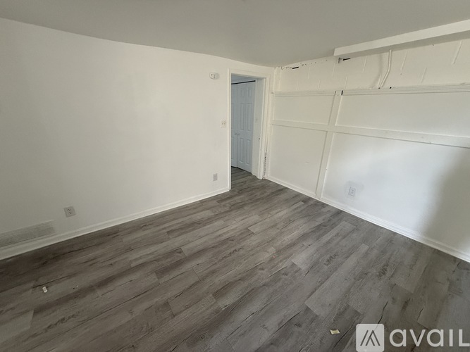 Rein Ave 1 Apartment for Rent - Photo gallery 3