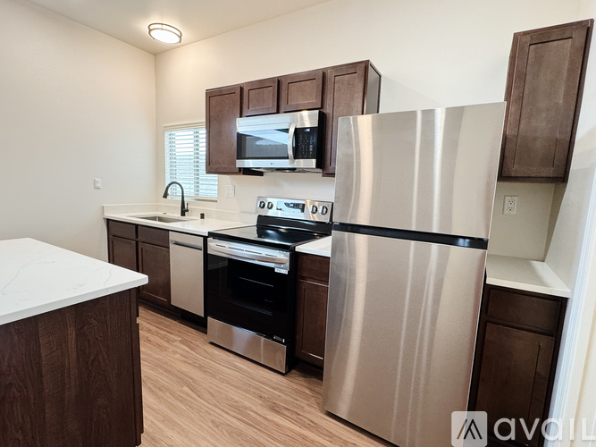 2116 O'Keefe Avenue Southeast 1 Apartment for Rent - Photo gallery 5
