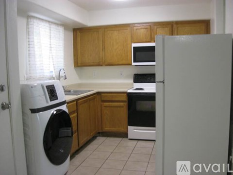 840 King Richard Avenue 2 Beds Apartment for Rent