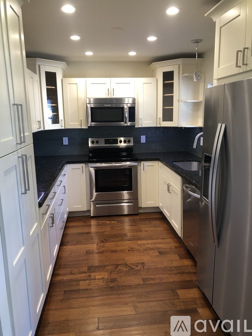 8460 E Malcomb Dr 2 Beds Single Family Home for Rent - Photo gallery 1