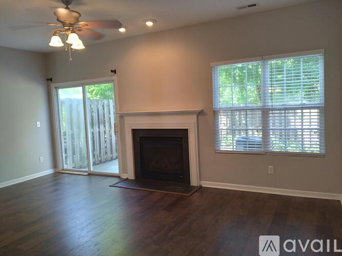 2829 Gross Ave 3 Beds Single Family Home for Rent - Photo gallery 3