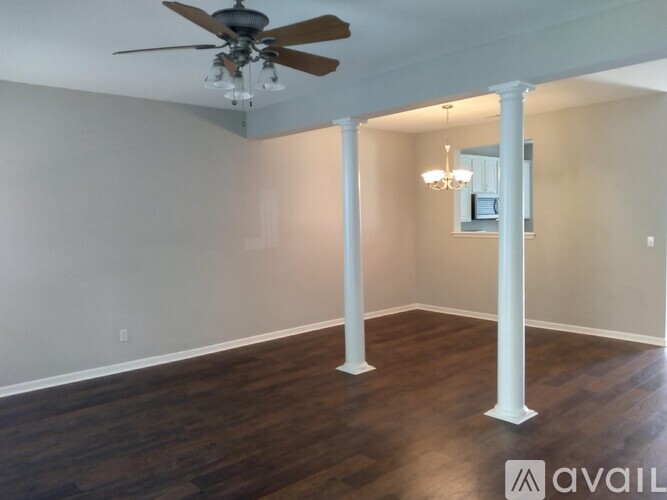 2829 Gross Ave 3 Beds Single Family Home for Rent - Photo gallery 4