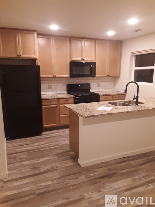 2445 Newburg Rd 2 Beds Apartment for Rent - Photo gallery 1
