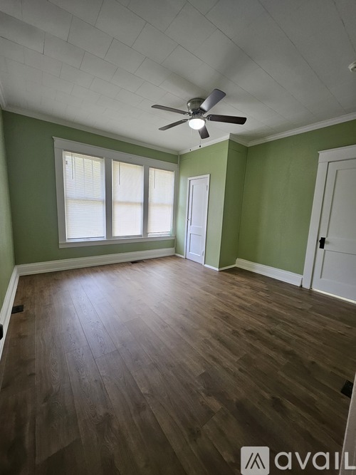 524 E. 6th Street 3 Beds Single Family Home for Rent - Photo gallery 2