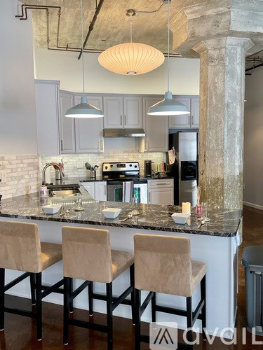 745 Washington Street 2 Beds Apartment for Rent