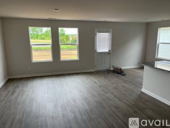 507 Standard Ave 3 Beds Single Family Home for Rent - Photo gallery 4
