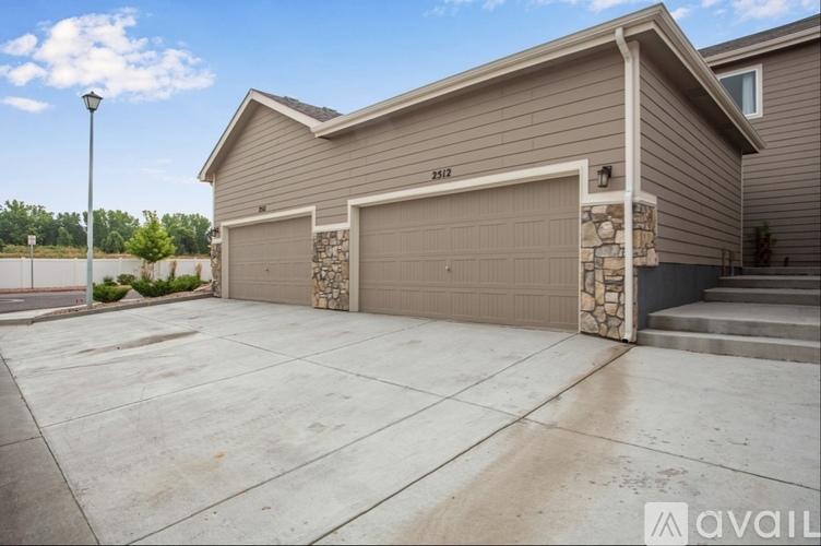 5551 29th Street 3 Beds Townhouse for Rent - Photo gallery 3