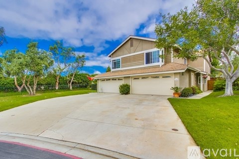 2954 Cape Cod Cir 2 Beds Apartment for Rent