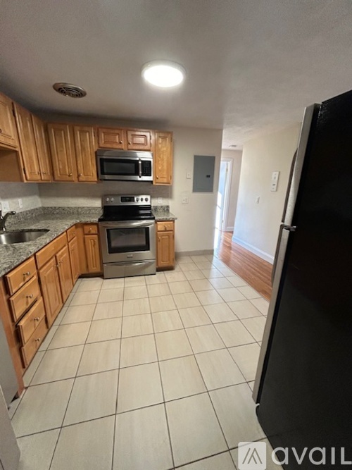 230 Babcock St 2 Beds Apartment for Rent - Photo gallery 2