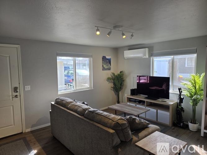 312 Howard St 2 Beds Apartment for Rent - Photo gallery 4