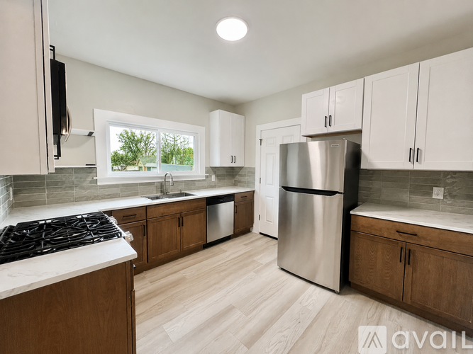 4229 W 23rd St 4 Beds Single Family Home for Rent - Photo gallery 2