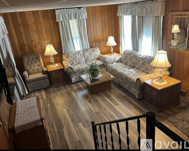 0 Loretta Avenue 3 Beds Single Family Home for Rent - Photo gallery 1