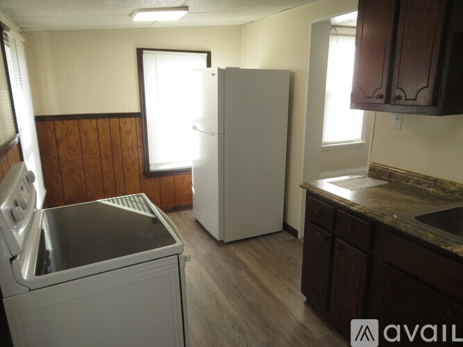 203 Main Street 2 Beds Apartment for Rent - Photo gallery 4