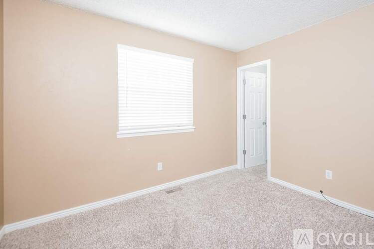 451 E Kanab Creek Dr 3 Beds Single Family Home for Rent - Photo gallery 3