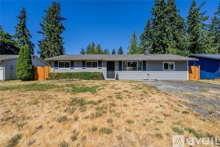 20508 64th Drive Northeast 3 Beds Single Family Home for Rent - Photo gallery 1