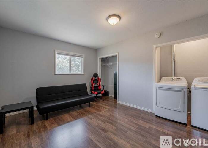 20508 64th Drive Northeast 3 Beds Single Family Home for Rent - Photo gallery 3